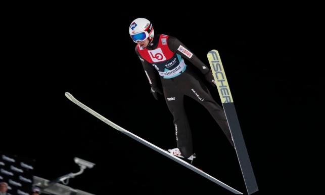PŚ w skokach: Kraft prowadzi po pierwszej serii w Oslo. Czterech Polaków w drugiej serii