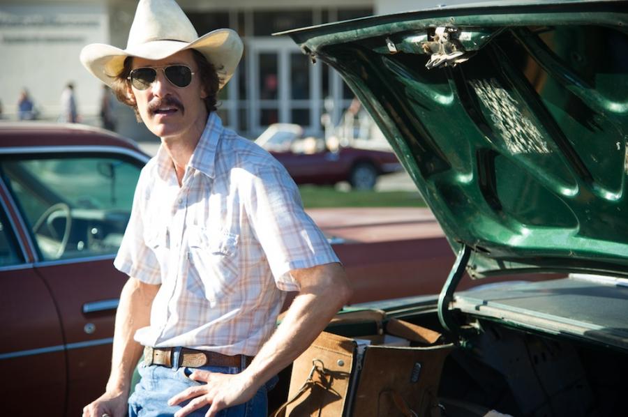 Matthew McConaughey w filmie "Witaj w klubie"