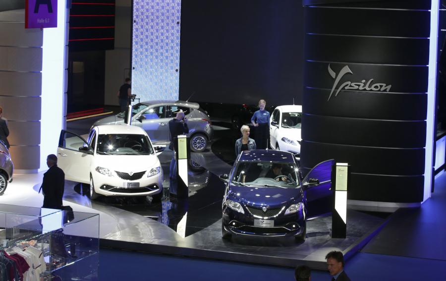 Lancia ypsilon