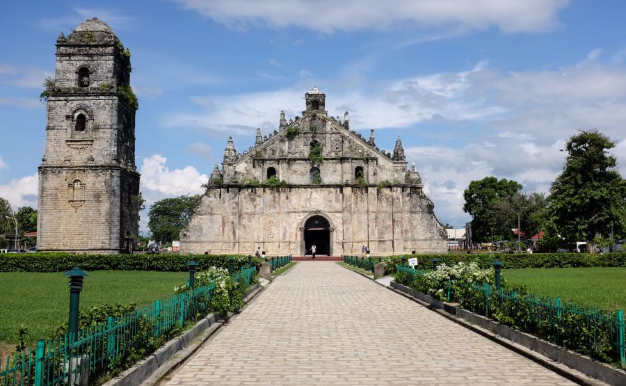 Świątynia Paoay Ilocos Norte w Manili - Europa w Azji
