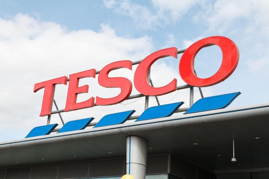 Tesco Zamyka Sklepy W Polsce I Likwiduje Ponad 2 Tys Stanowisk