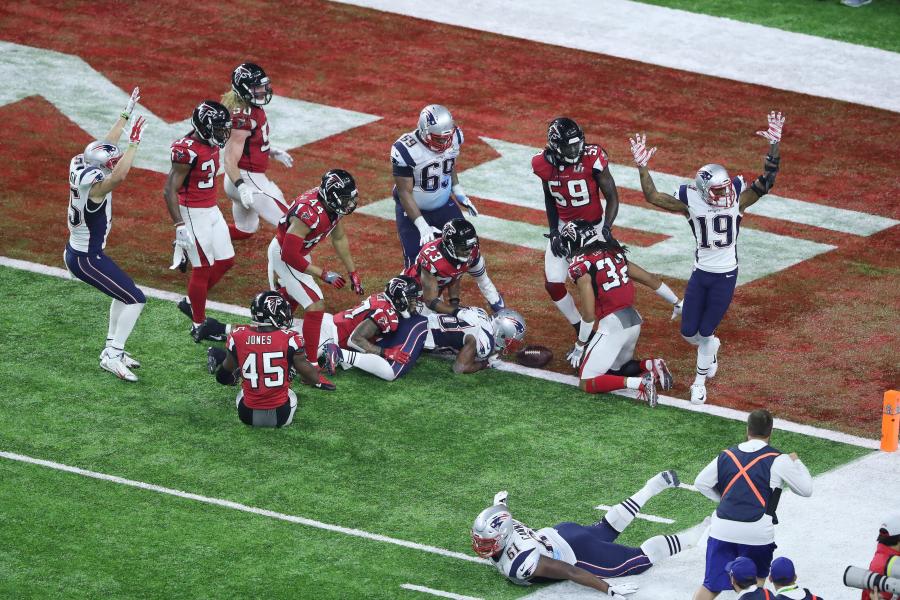 Patriots wygrali Super Bowl po pierwszej w historii dogrywce